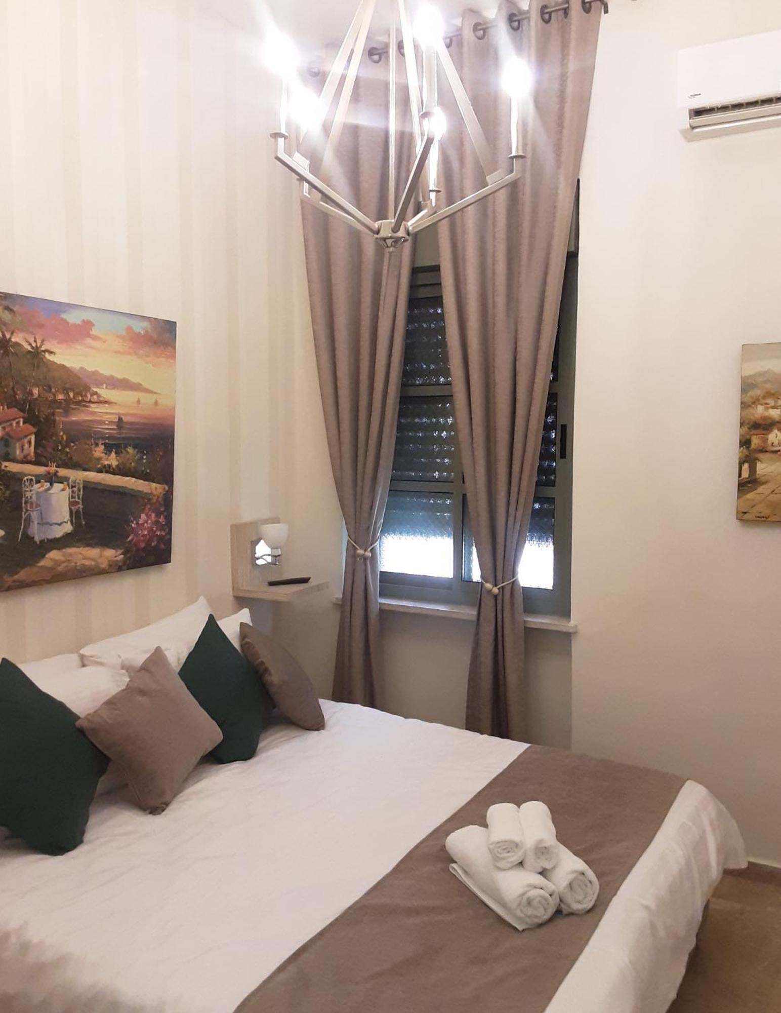 Sholi Crown Hotell Jerusalem Exteriör bild